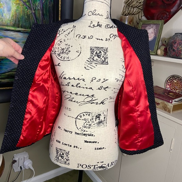 Basketweave black tweed 3/4 sleeve, red lining dinner jacket. Size L - Picture 3 of 11